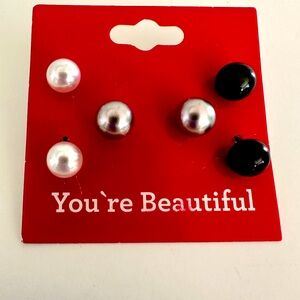 3 Pairs of Pearl Colored Earrings White Gray Black